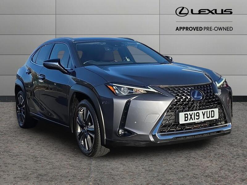 LEXUS UX
