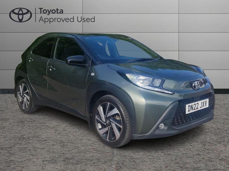 TOYOTA AYGO X