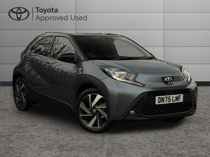 TOYOTA AYGO X