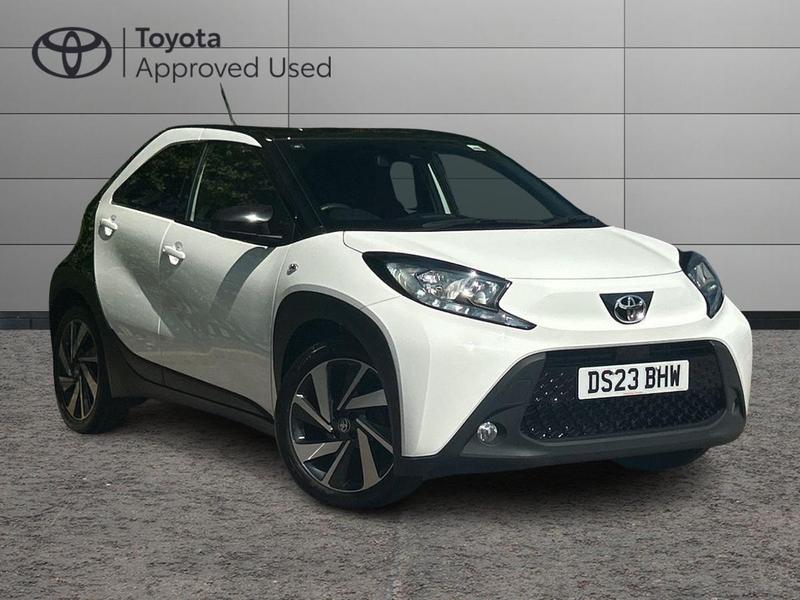 TOYOTA AYGO X