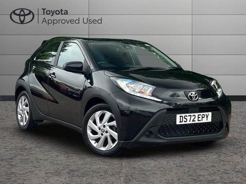 TOYOTA AYGO X