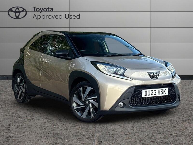TOYOTA AYGO X