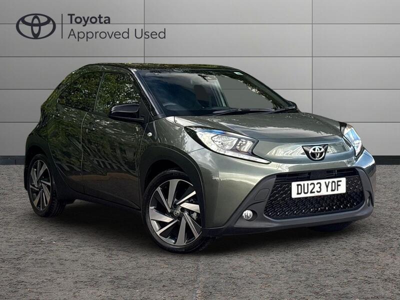 TOYOTA AYGO X