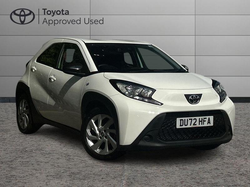 TOYOTA AYGO X