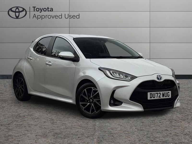 2022 TOYOTA YARIS