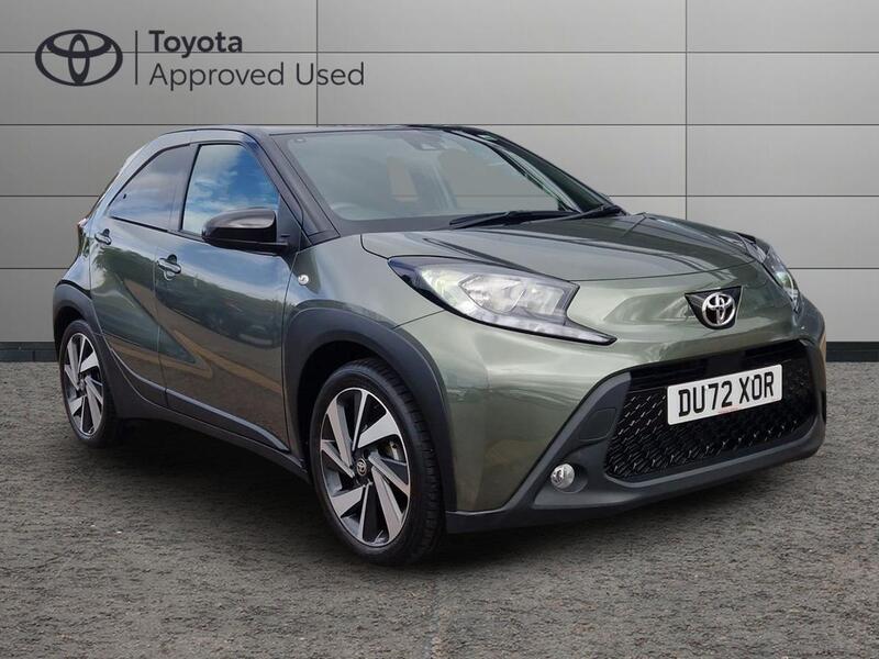 TOYOTA AYGO X