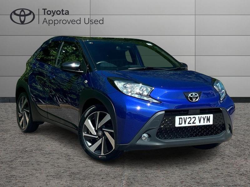TOYOTA AYGO X