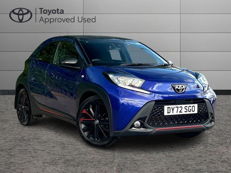 TOYOTA AYGO X