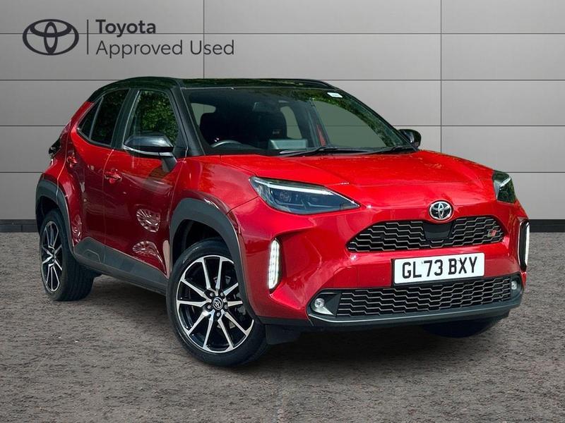 TOYOTA YARIS CROSS