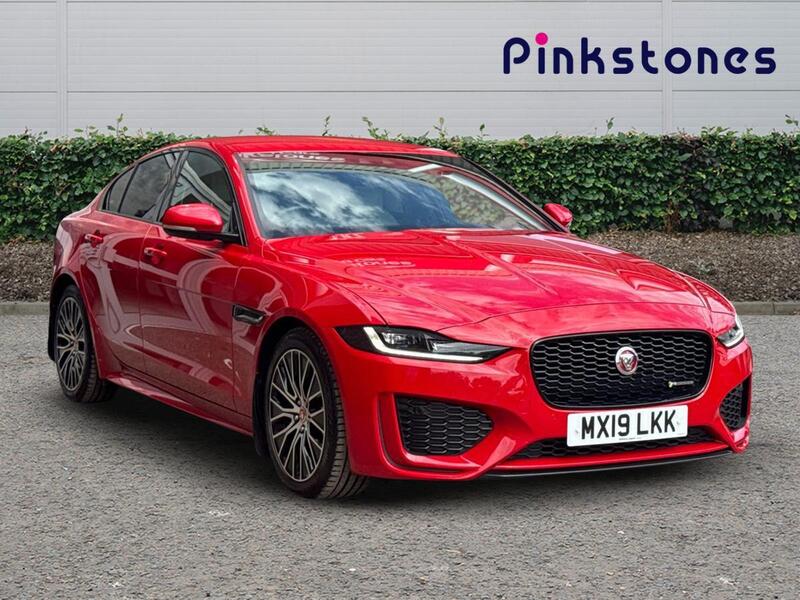 JAGUAR XE
