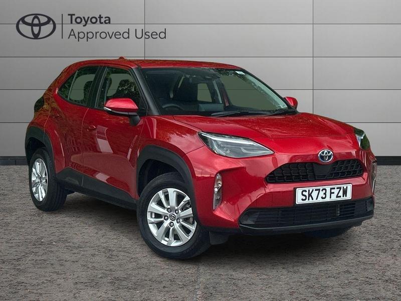TOYOTA YARIS CROSS